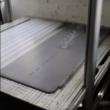 Afdrukproces, er zijn verschillende verschillen van verschillen, zoals zeefdruk, warmteoverdracht afdrukken, UV -afdrukken, enz. We kiezen de beste afdrukwijze op basis van de materialen van uw aangepaste yogamat.