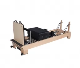 Body Training Core Bed Maple Wood Pilates Reformer Machine met binnenste voetsteunen