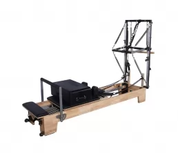 Deluxe Oak Wood Pilates Reformer met half trapeze