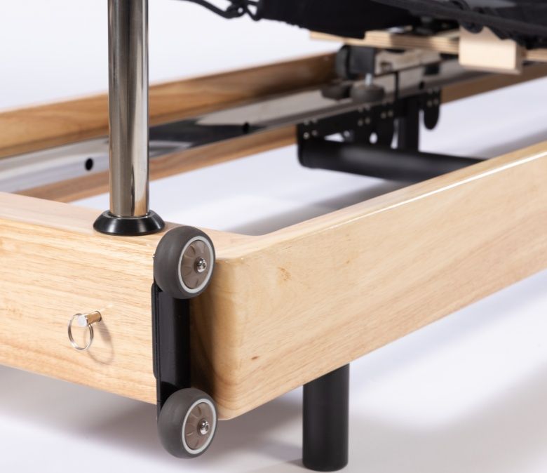 No-Joint Oak Foldable Pilates Reformer