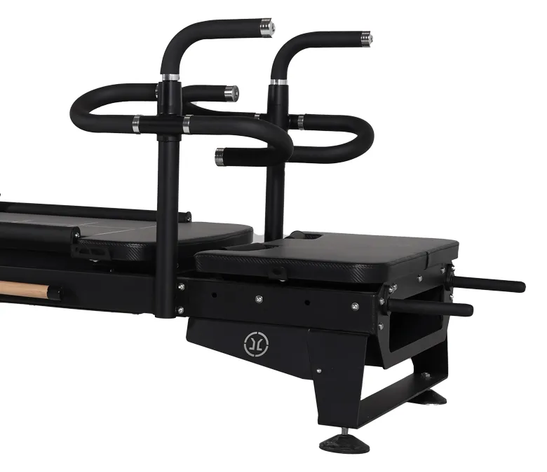 Pilates Reformer Machine met roterende handgrepen