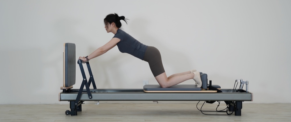 Gunmetal geanodiseerd aluminium Pilates Reformer Bed